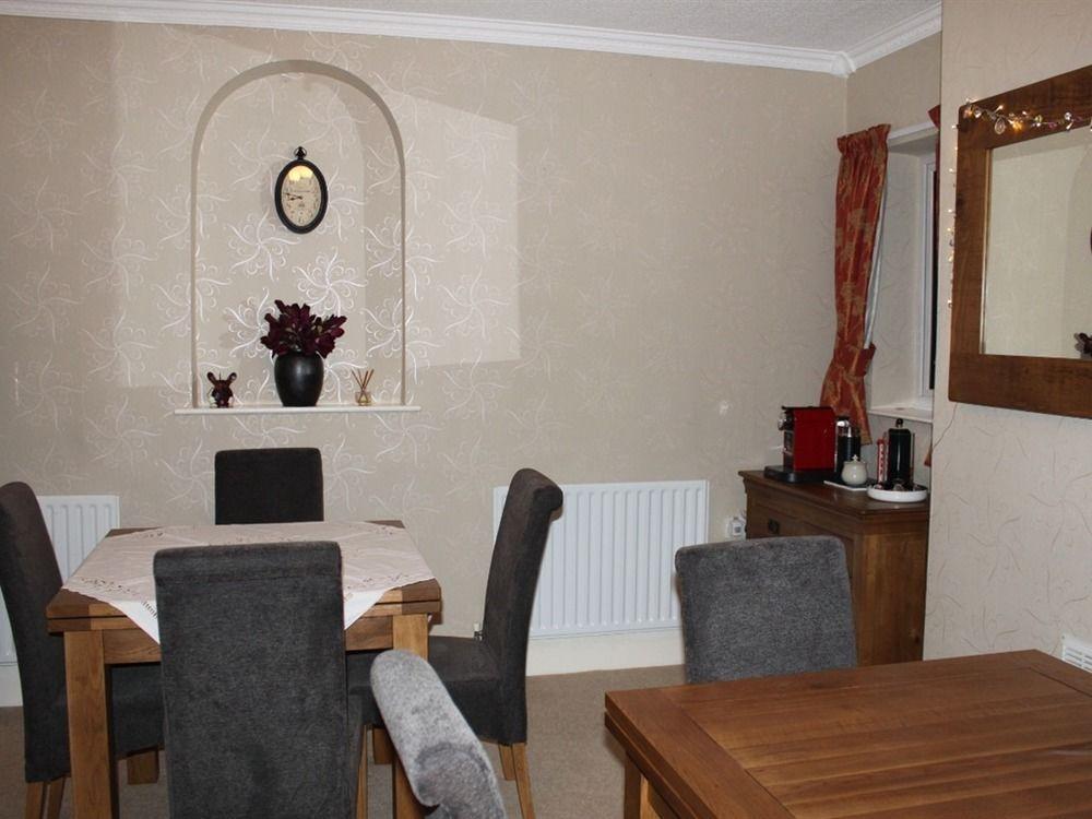 Barton House Bed & Breakfast Matlock  Bagian luar foto