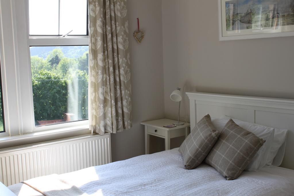 Barton House Bed & Breakfast Matlock  Bagian luar foto