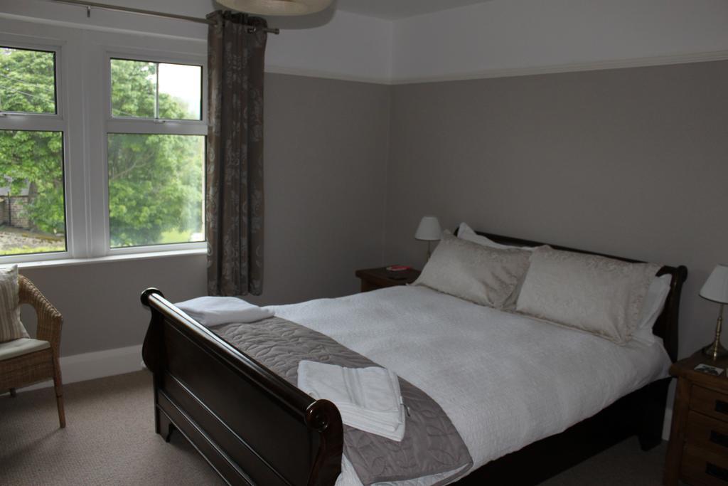 Barton House Bed & Breakfast Matlock  Bagian luar foto
