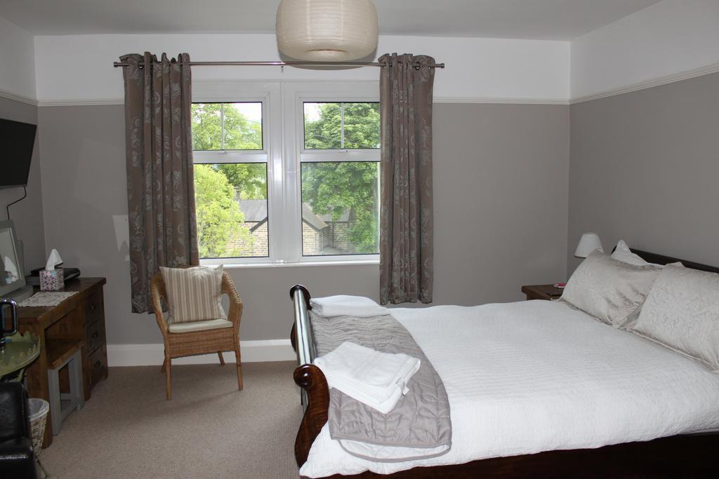 Barton House Bed & Breakfast Matlock  Bagian luar foto