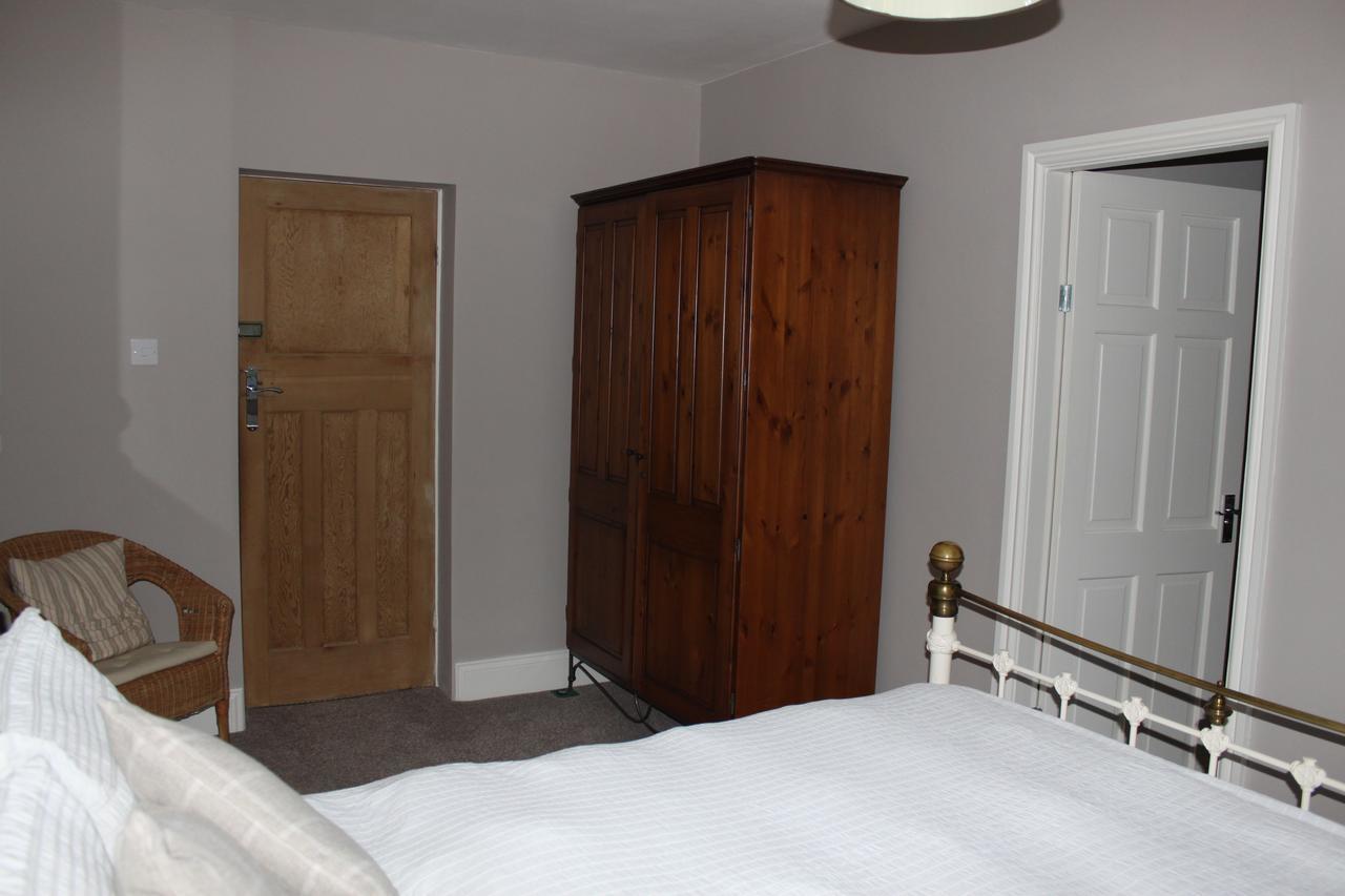 Barton House Bed & Breakfast Matlock  Bagian luar foto