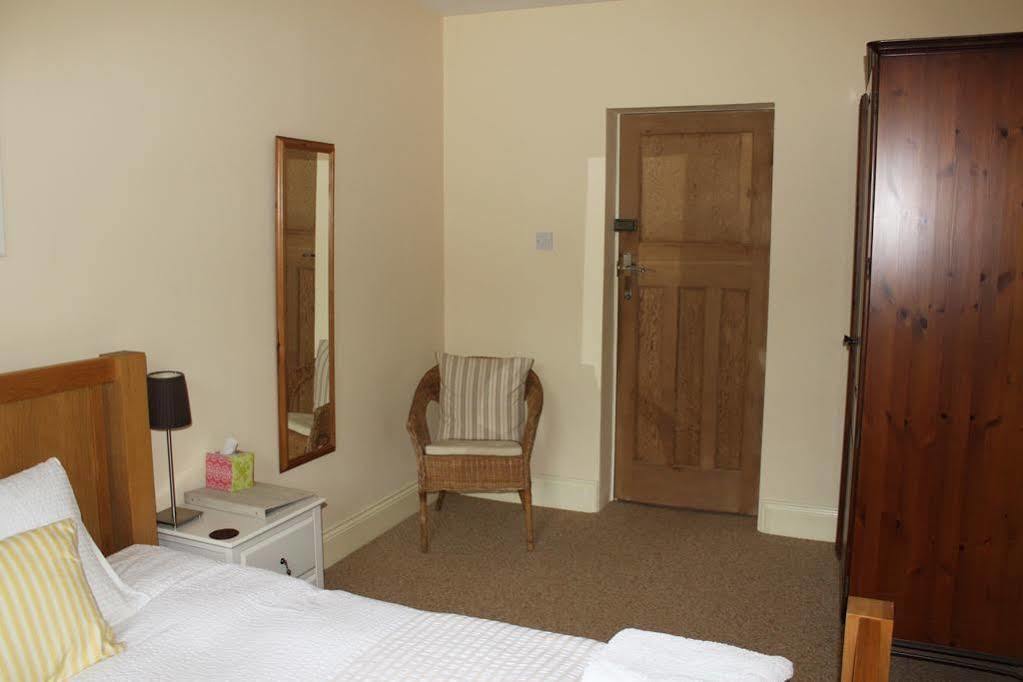 Barton House Bed & Breakfast Matlock  Bagian luar foto